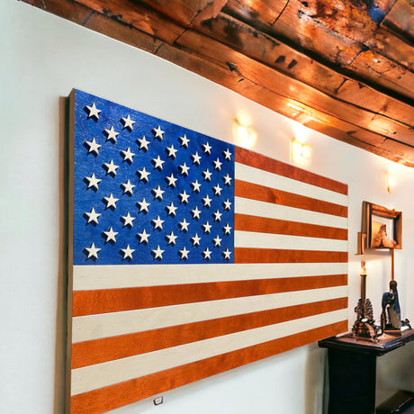 Discover the Beauty of the Patriotic American Flag Plaque