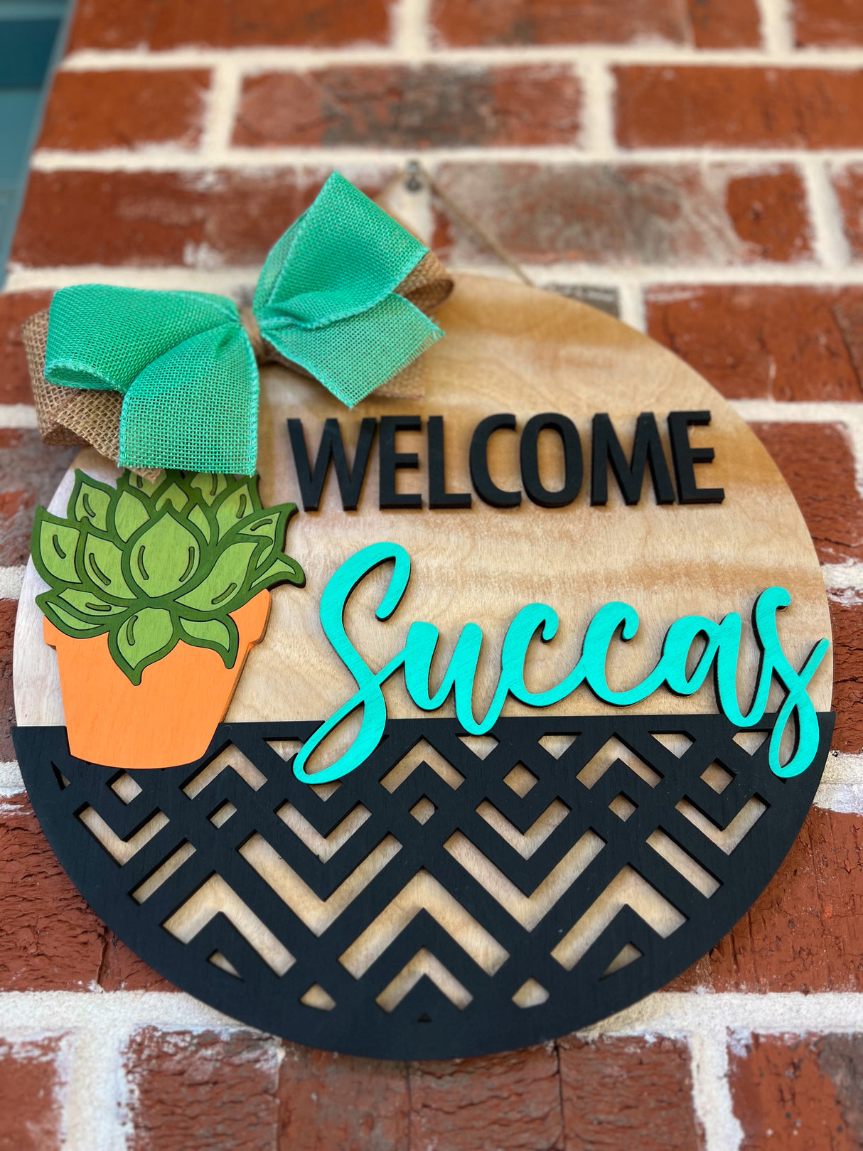 "Welcome Succas" Wall Hanger