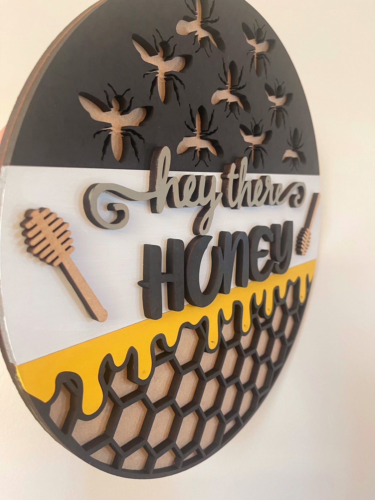 "Hey There Honey" Wall Hanger